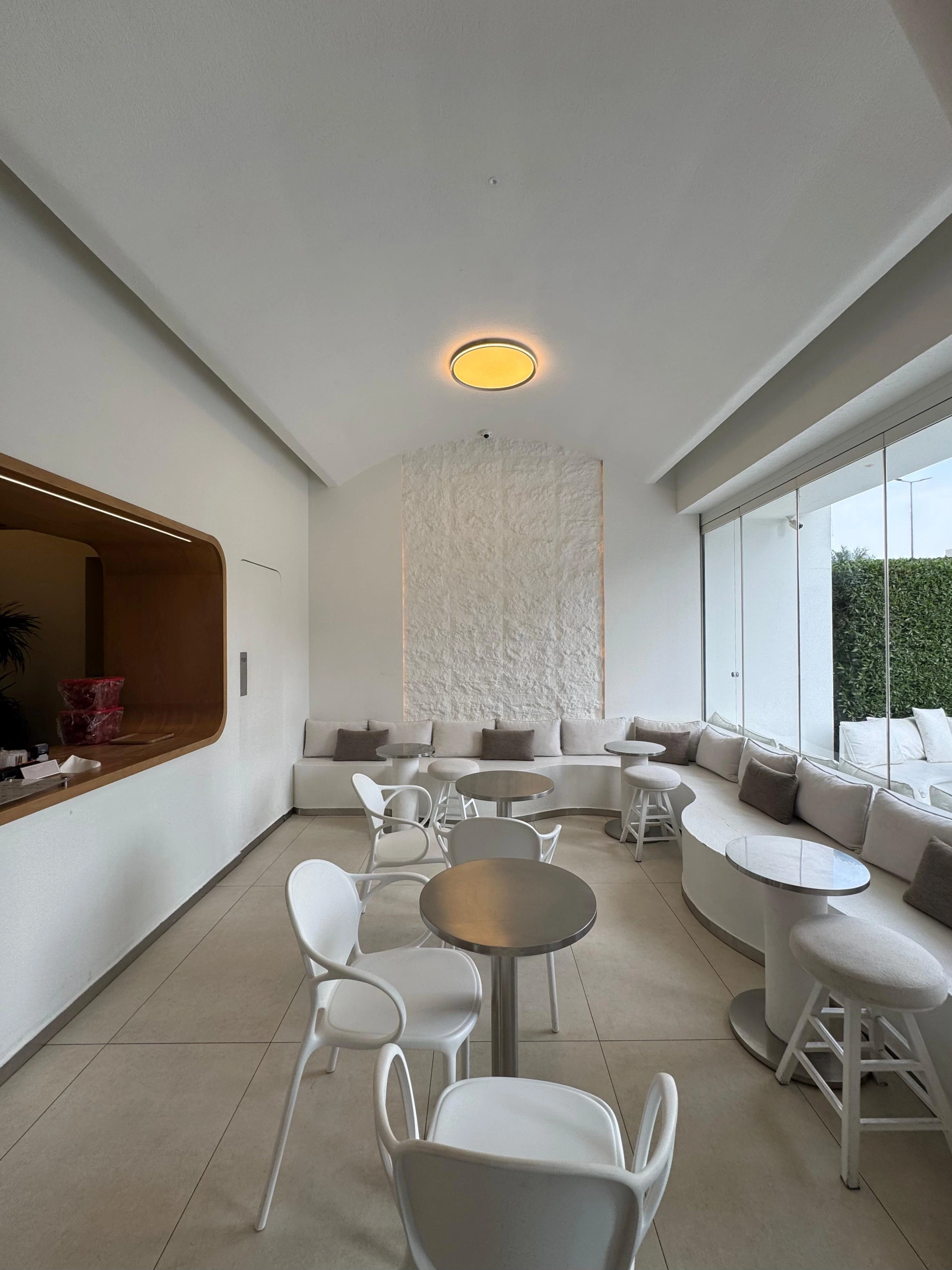 الأجواء الداخلية في Zone Seven Cafe